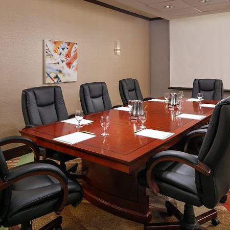 Holiday Inn Austin -Town Lake By Ihg Exterior photo