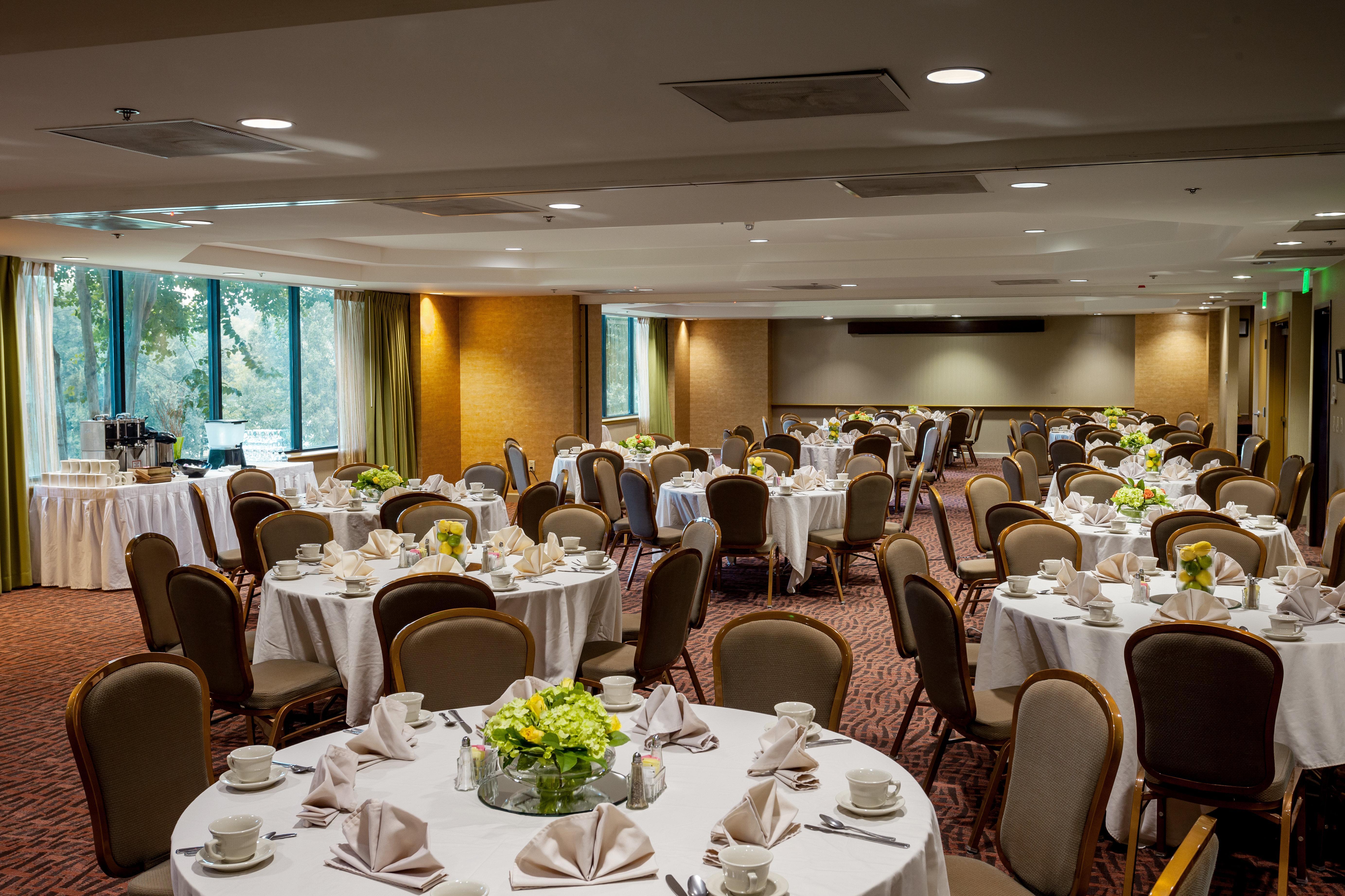 Holiday Inn Austin -Town Lake By Ihg Exterior photo