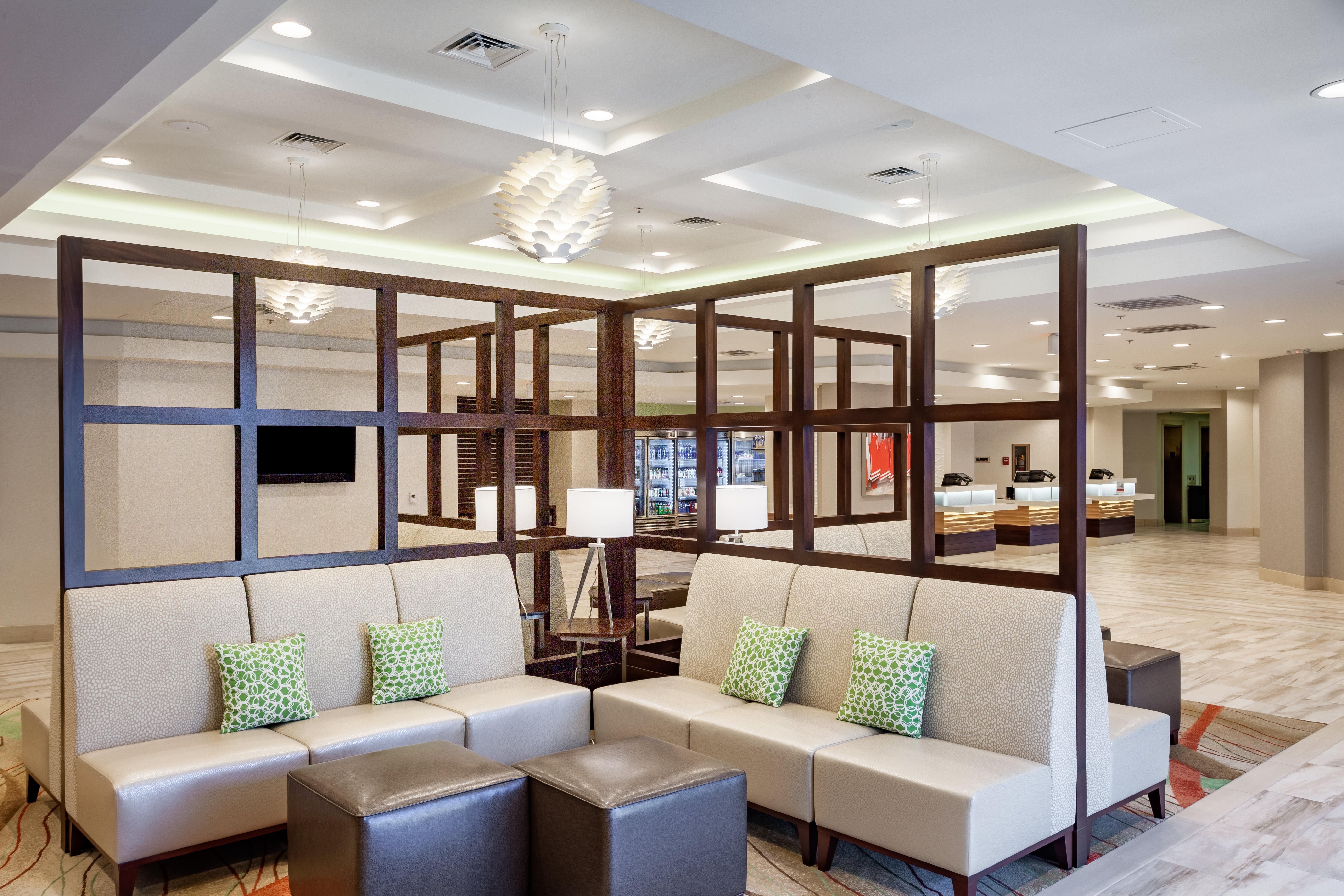 Holiday Inn Austin -Town Lake By Ihg Exterior photo