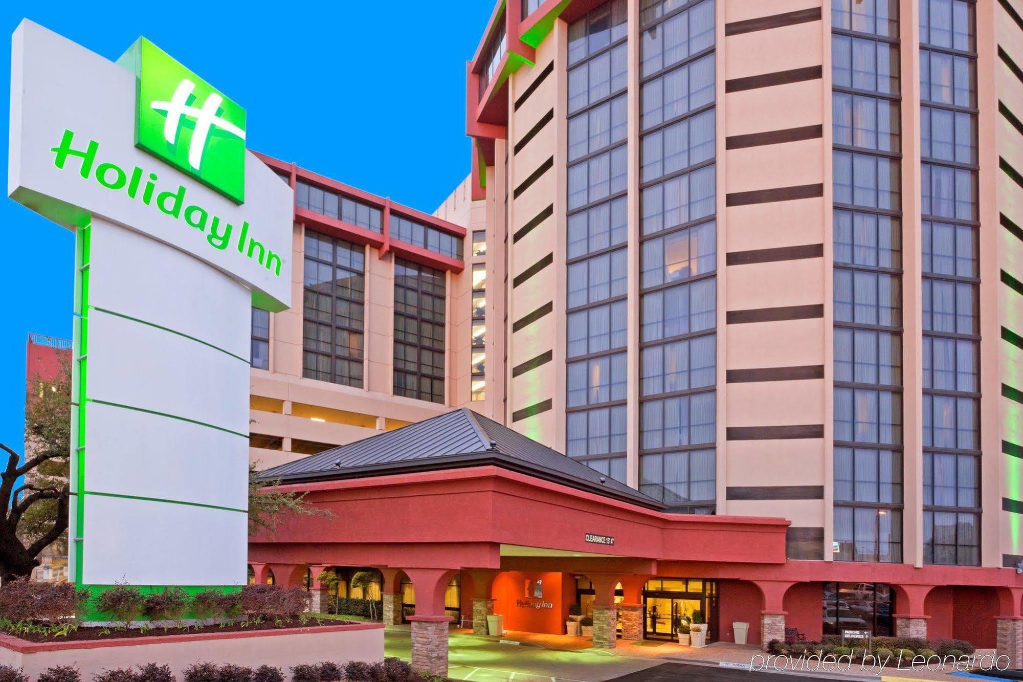 Holiday Inn Austin -Town Lake By Ihg Exterior photo